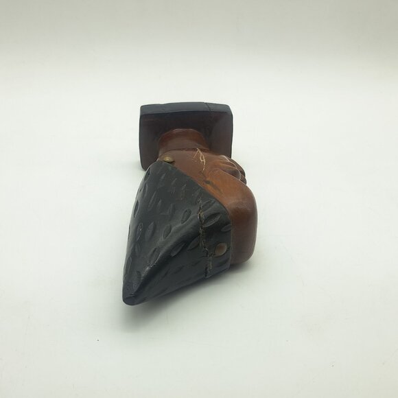 African Wooden Bust of Woman -Tikar - Picture 8 of 11